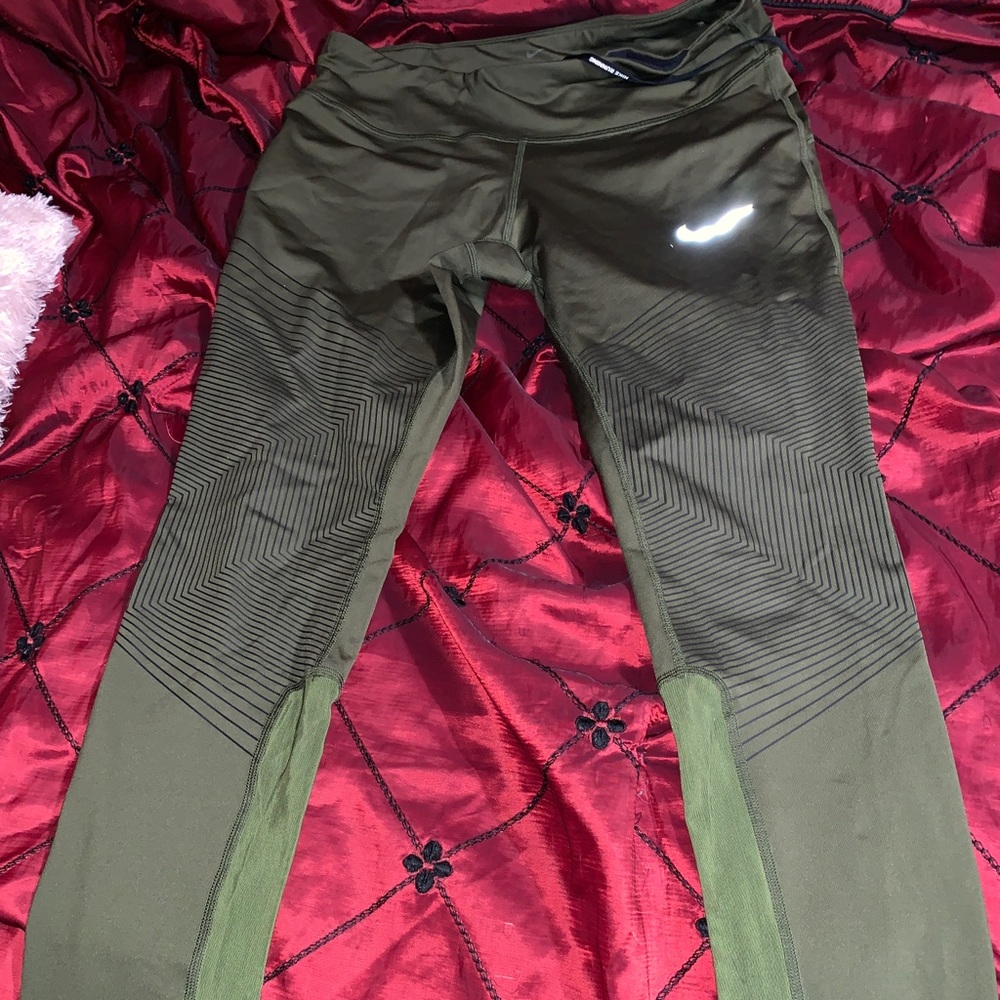 Nike olive green leggings